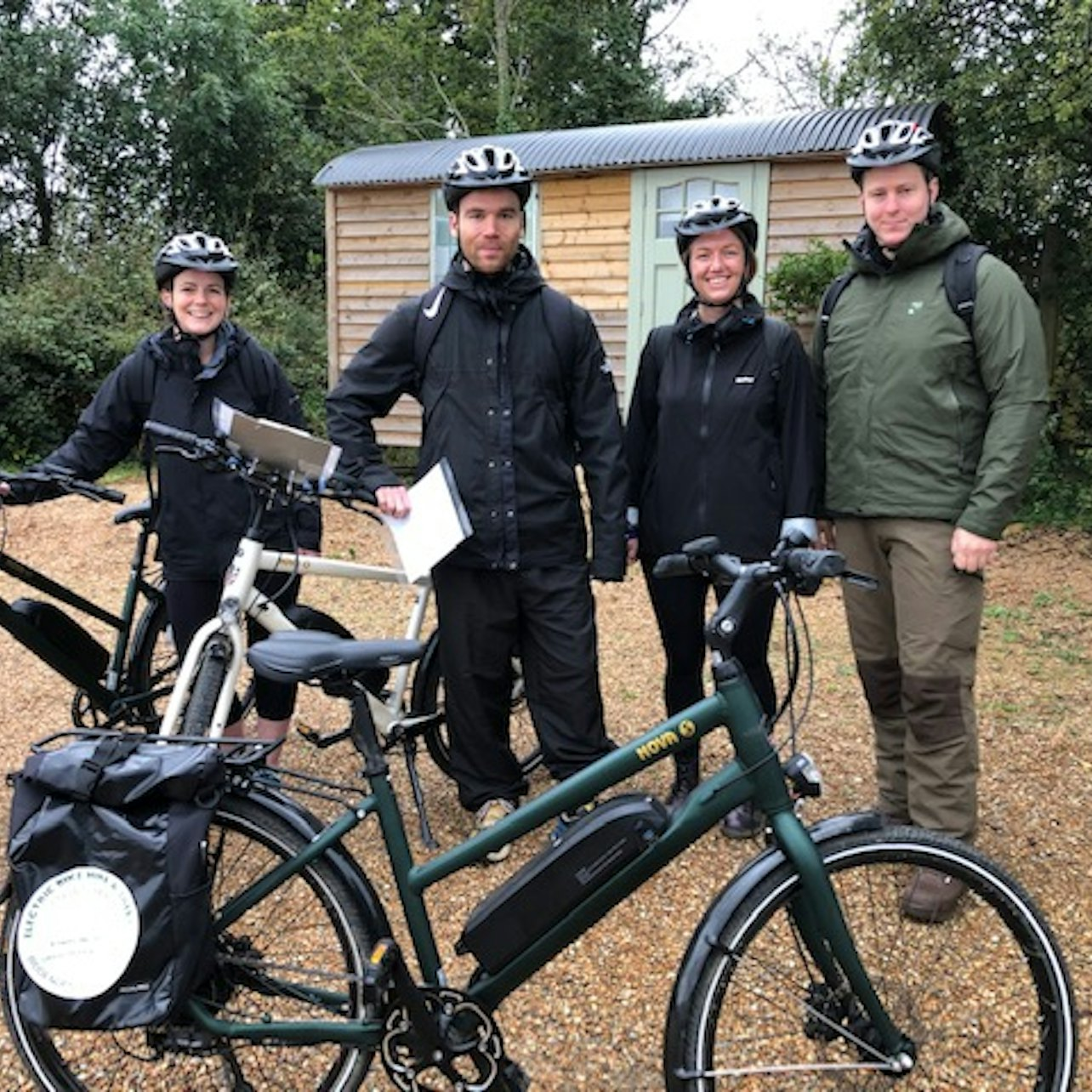 London: Electric Bike Rental with Self-Guided Vineyard Tour - Photo 1 of 4